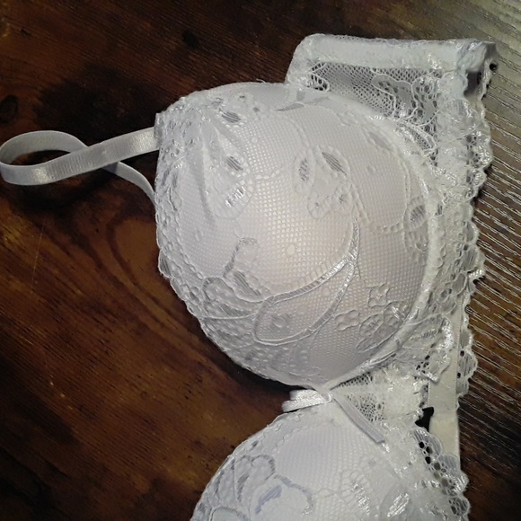 Feminine NWOT 34A Sexy Rene Rofe White Padded underwire Push Up Bra - Picture 4 of 10